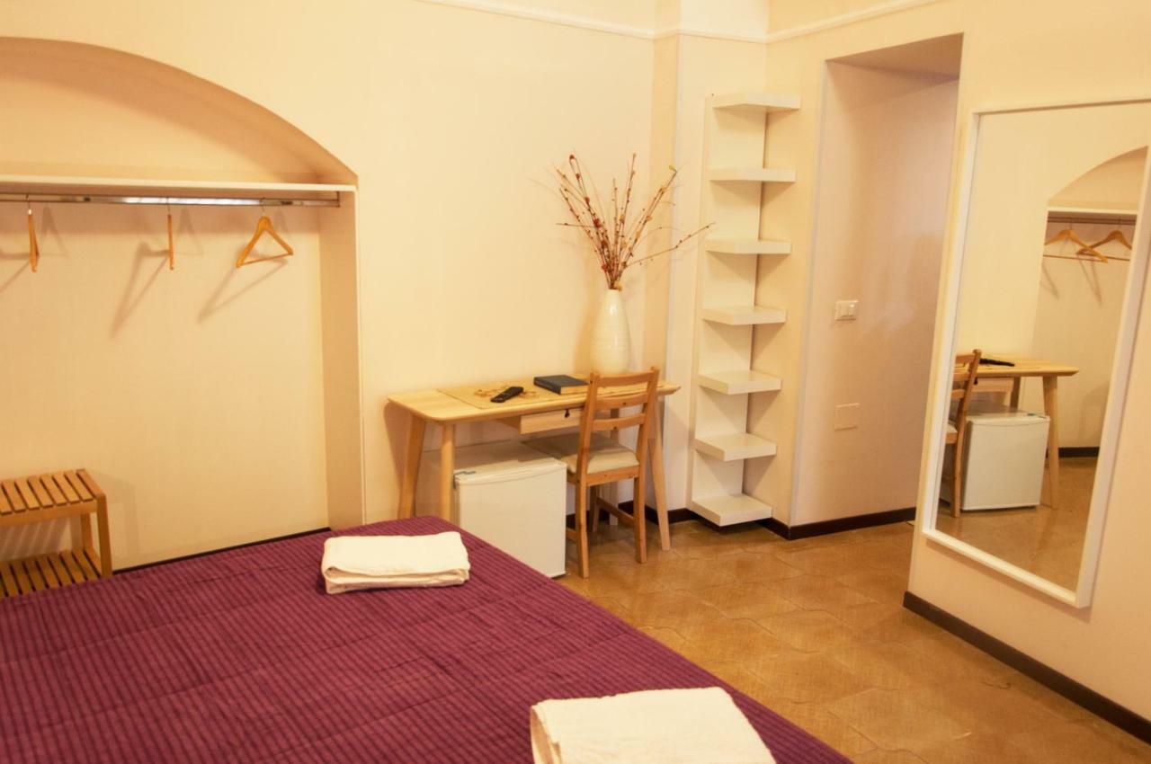 לצ'ה Rooms Palazzo Paladini מראה חיצוני תמונה