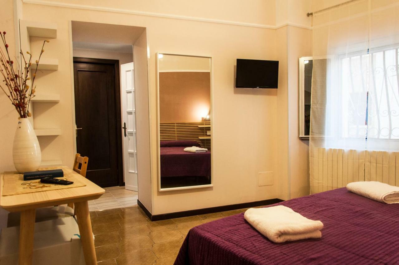 לצ'ה Rooms Palazzo Paladini מראה חיצוני תמונה